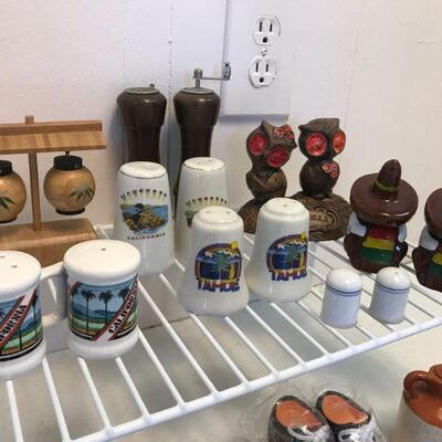 Variety of Vintage Salt and Pepper Shakers (17)