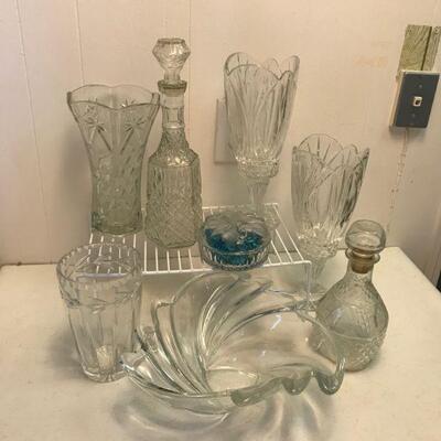 Clear Crystal Vases Decanters Misc (18)
