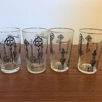 Vintage Sasaki Key Glassware (40)