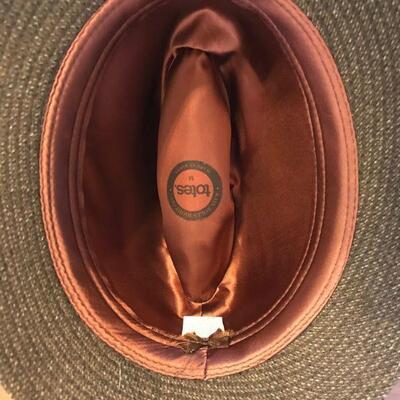 Vintage Pair of Fedora Hats (48)