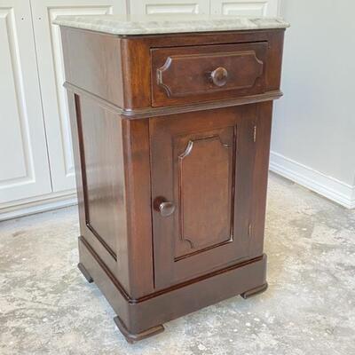 Antique Mahogany Wood Accent Table with Marble Top