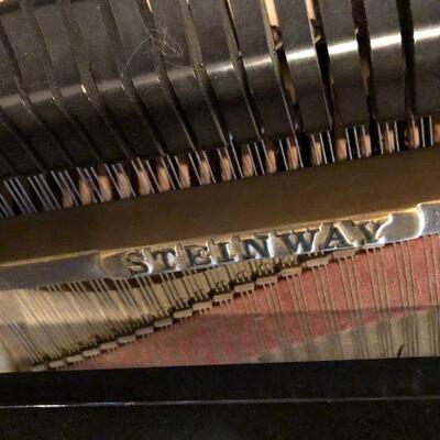 Steinway Beautiful 1927 Parlor Grand Piano in Great Playing Condition