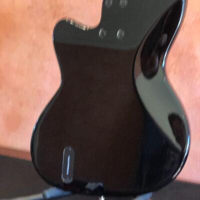 Ibanez Electric TMB100 Electric Bass Guitar in Like New Condition with Stand