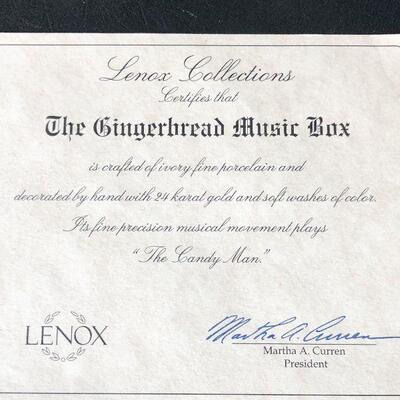 O16: Lenox Holiday Gingerbreads