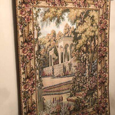 D51: Hanging Tapestry with Rod