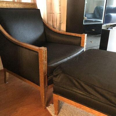 L557: Mid-Century Modern Arm Chair with Ottoman