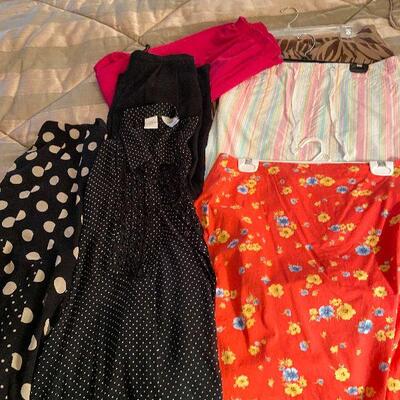B105: Lot of Clothes in Size 12