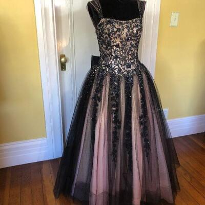 Stephen Yearick Couture Beaded Ball Gown in Pink and Black Size 10