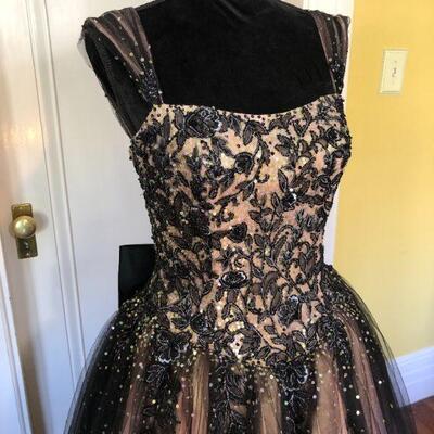 Stephen Yearick Couture Beaded Ball Gown in Pink and Black Size 10