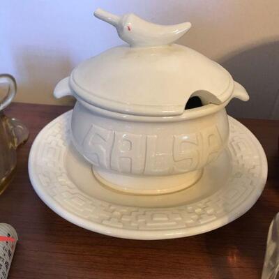 Vintage Mix of Kitchen Miscellaneous Items (65)