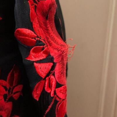 Alice and Olivia by Stacey Bendet Black and Red Rose Ball Gown Size 10
