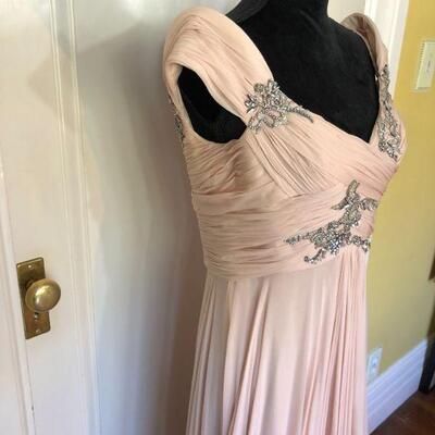 Beautiful Marchesa Pale Pink and White Crystal Gown Size 8