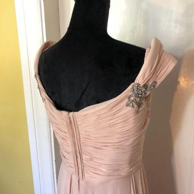 Beautiful Marchesa Pale Pink and White Crystal Gown Size 8