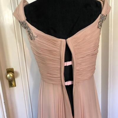 Beautiful Marchesa Pale Pink and White Crystal Gown Size 8