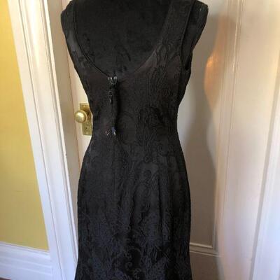 Redux Charles Chang-Lima Black Fitted Gown with Dramatic Red Slit Size 10