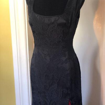 Redux Charles Chang-Lima Black Fitted Gown with Dramatic Red Slit Size 10