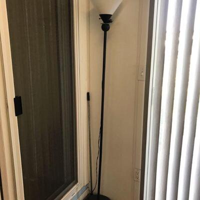 Tall Standing Black Floor Lamp (82)