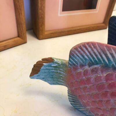 Mixed Variety of Fish and Seashell Decor (85)