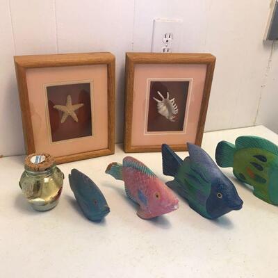 Mixed Variety of Fish and Seashell Decor (85)