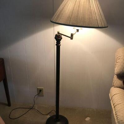 Brown Standing Adjustable Floor Lamp (88)