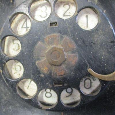 Lot 132 - Bell System Made By Western Electric Phone & 2 Pipes 