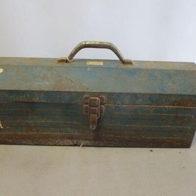 Lot 143 - Tool Box Full Of Tools