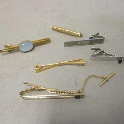 Lot 154 - Tie Clasp