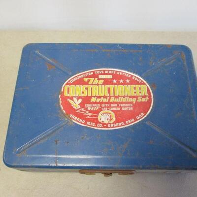 Lot 162 - Vintage The Constructioneer Metal Building Set