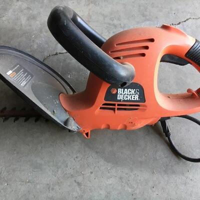 Hedge trimmer Black & Decker