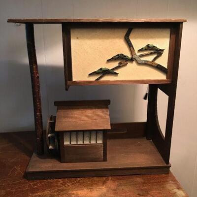 Vintage Japanese Wood and Paper Side Table Lamp (102)