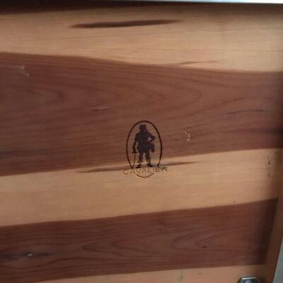 Vintage Cavalier Blonde Wood Cedar Chest (112)