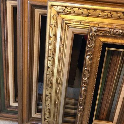 Vintage Lot of Large Frames (115)