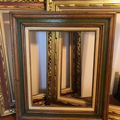 Vintage Lot of Large Frames (115)