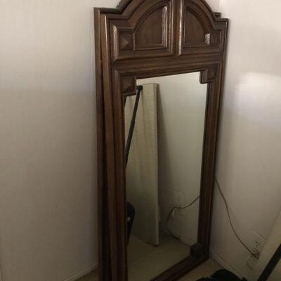 Vintage Levitz Thomasville Furniture Bedroom Set, Dresser, Mirrors, Armoire, Headboard (119)