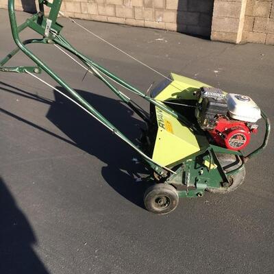Professional Landscaper Aerator 
