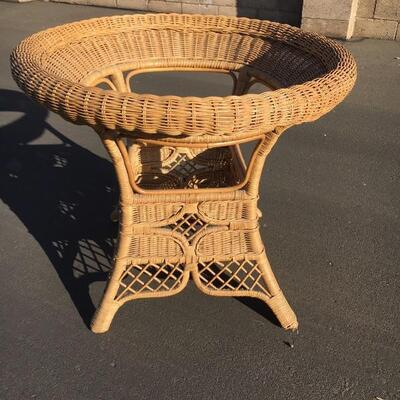 Rattan Round with Glass Top