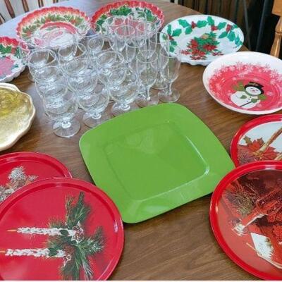 Serve Up Some Christmas Cheer