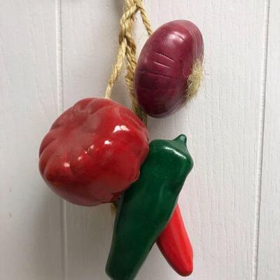 Modern Hanging Kitchen Fruit and Vegetable Decor (124)