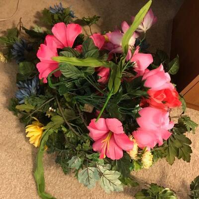 Mixed Variety of Artificial Flowers (130)