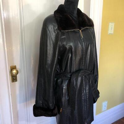 Escada Margaretha Ley Black Leather and Fur Trim Jack with Waist Tie Belt Size 38