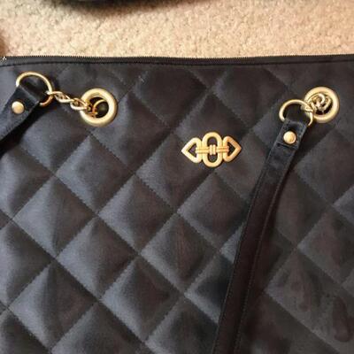Mixed Variety of Women's Purses and Small Bags (136)