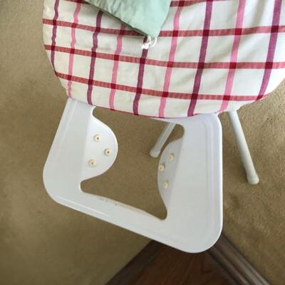 Ironing Board Regular Iron and Traveling Iron (137)