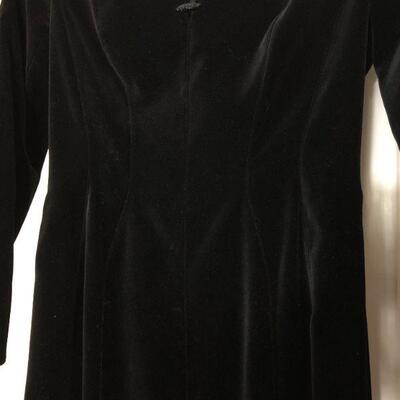 Elegant Thierry Mugler Paris Black Velvet Floor Length Gown 3/4 Sleeves Size 40
