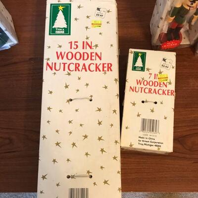 Vintage Mixed Variety of Wooden Nutcrackers (141)