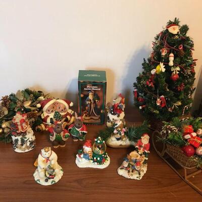 Vintage Mixed Variety of Christmas Items (143)