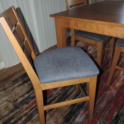 LOT 11  COUNTER HEIGHT TABLE W/LEAVES + CHAIRS