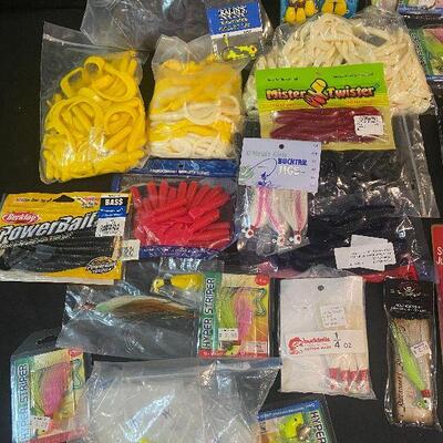 Lot 65 - Fishing Gear (bait, weights, lures, hooks and much more!)