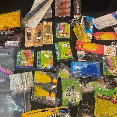 Lot 66 - Fishing Gear (bait, lures, shrimp bait, spinners and much more!)