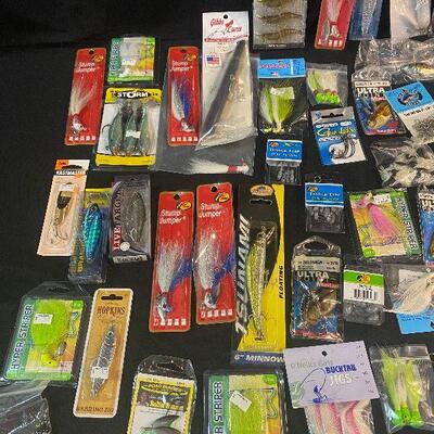 Lot 67 - Fishing Gear (lures, weights, stump jumper, spinners, shrimp/hooks and  much more!)