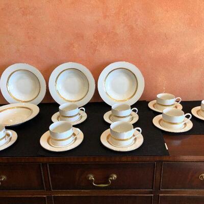 Retroneu Imperial Gold Tea Cup with Plates and Dinner Bowls Set of 8